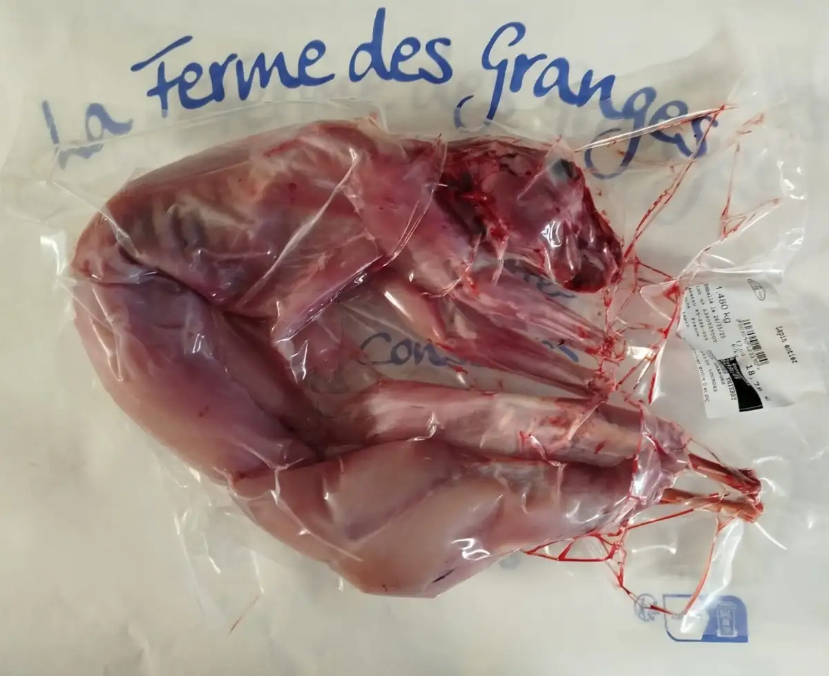 Lapin fermier entier